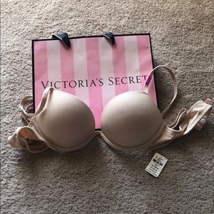 VS Pink Push up bra